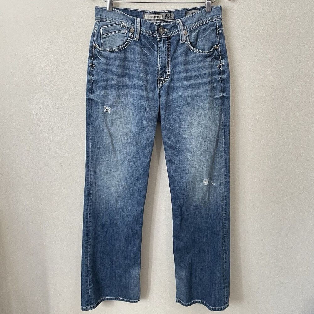 BKE Tyler Straight Fit Denim Jeans Mens 31R Medium Wash Distressed Rodeo Western